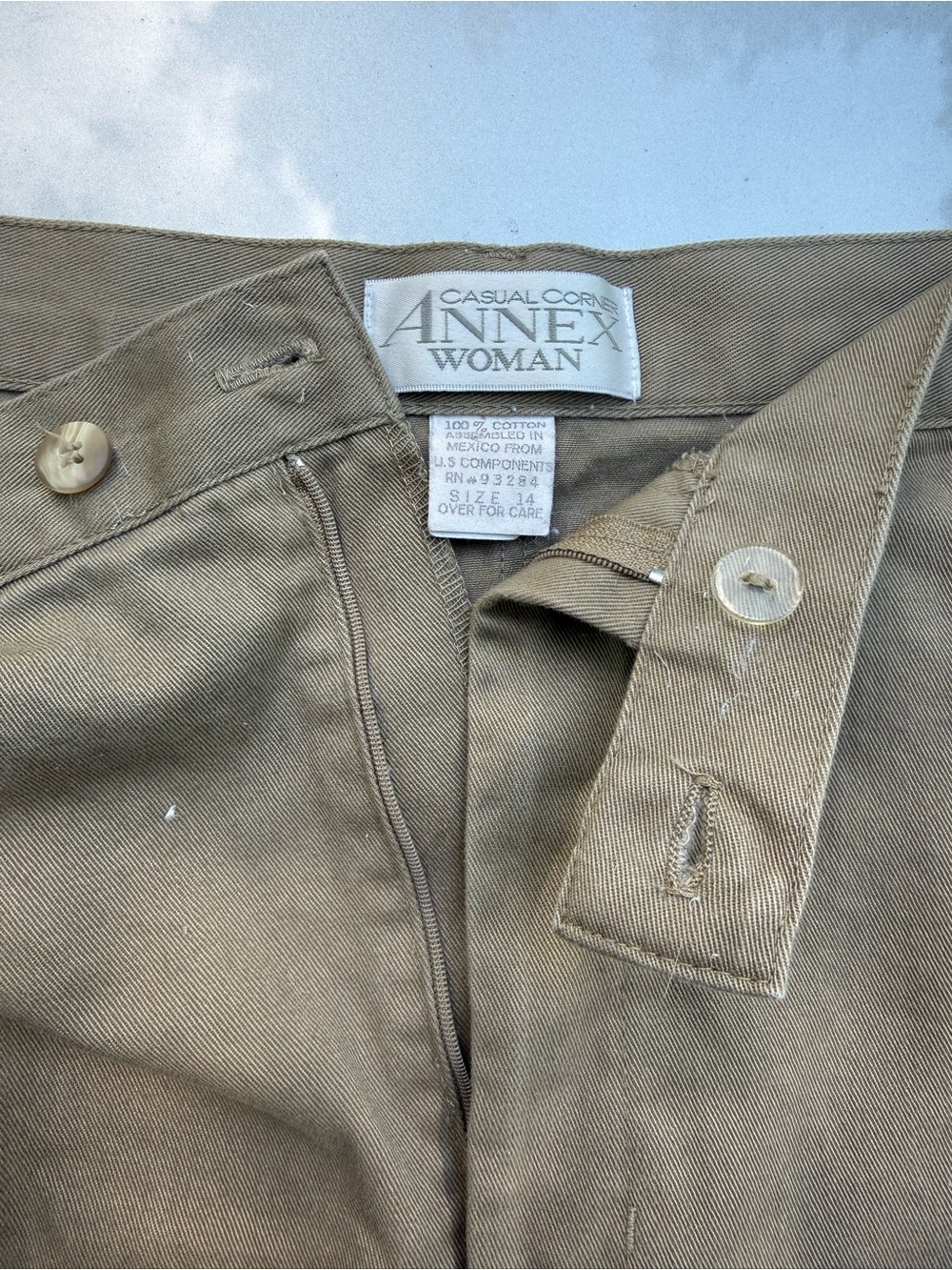 Casual Corner Annex Woman Tan Button-Front Skirt - Picture 3 of 7